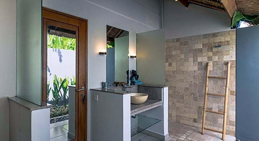 Balinea Holiday Home