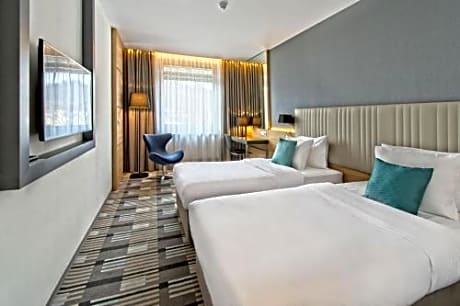 Double Room - Non-Smoking