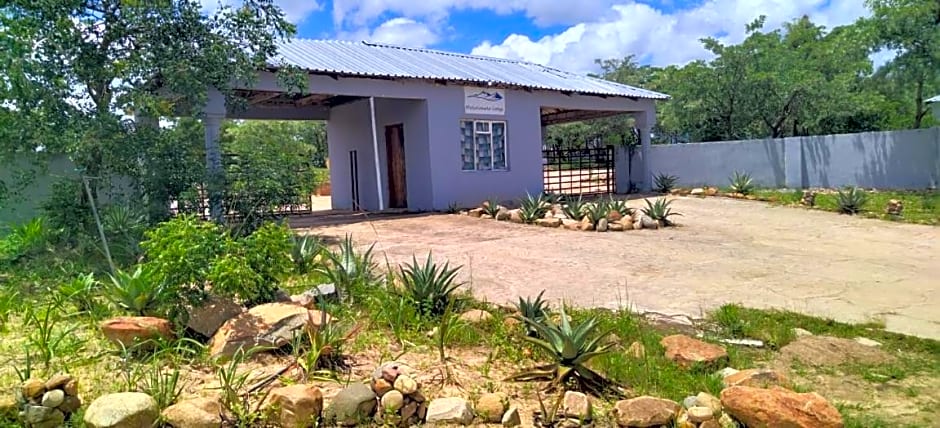 Moholoholo Lodge