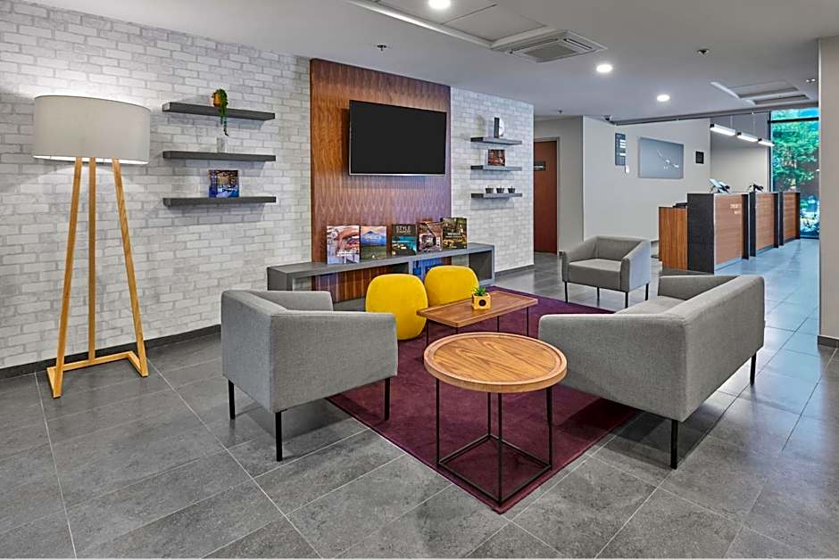 City Express by Marriott Monterrey Aeropuerto