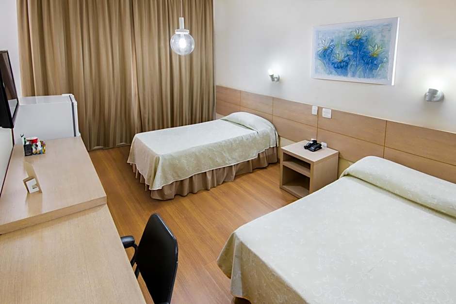 Nacional Inn Poços de Caldas - Lazer completo e Gastronomia no Centro