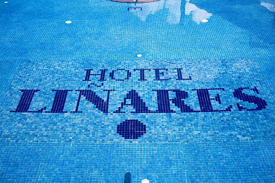 Hotel Liñares