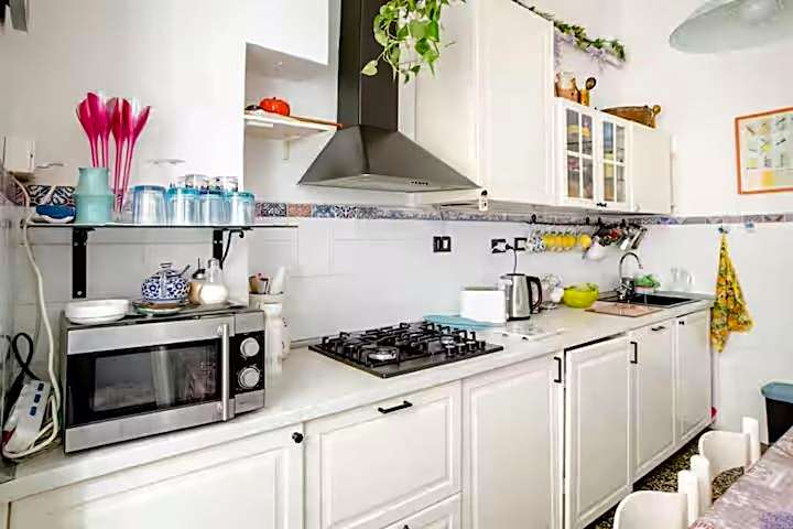 B&B Blue Home