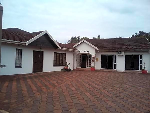 Isibaya Guest Lodge