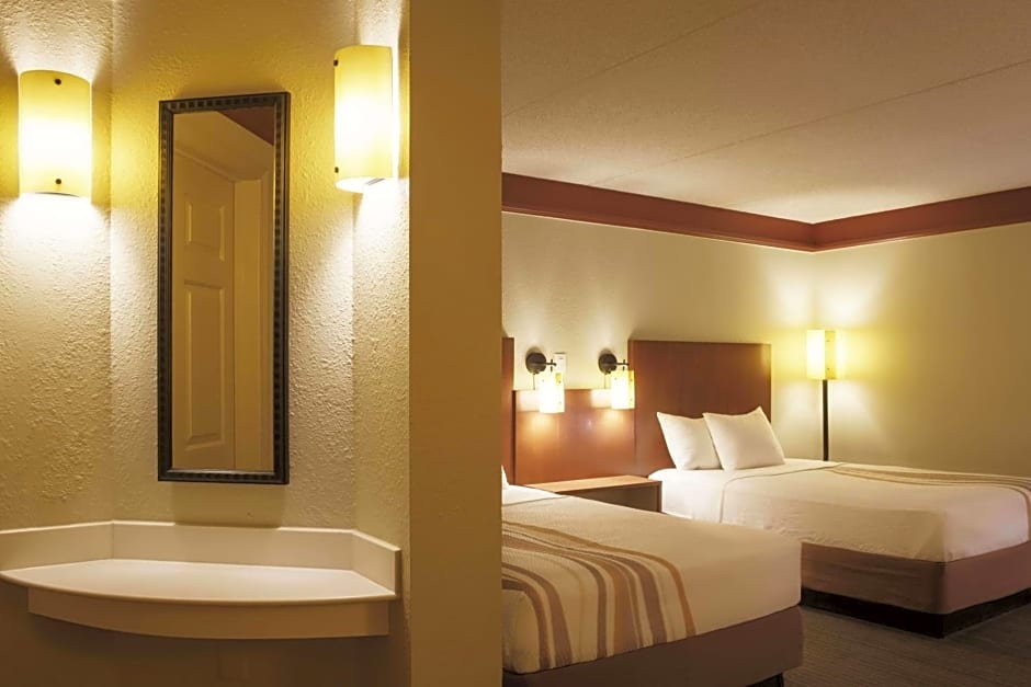 La Quinta by Wyndham Atlanta Ballpark/Galleria