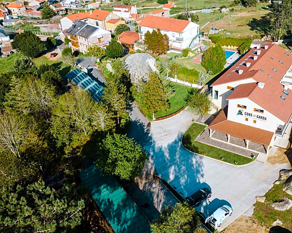 Hotel & Apartamentos Cons da Garda