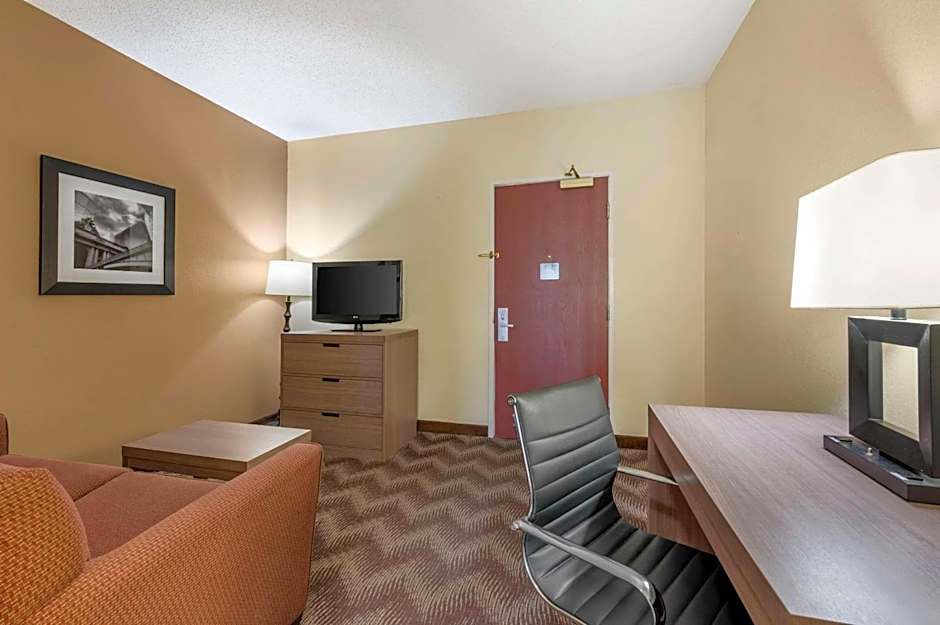 Quality Suites