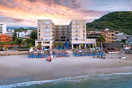 Decameron La Marina Guayabitos, Ramada All-Inclusive Resort