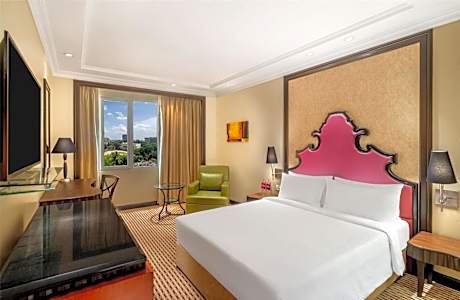 Superior Room with 15% off on Laundry & Spa services, Happy Hours 1+1 on select beverages