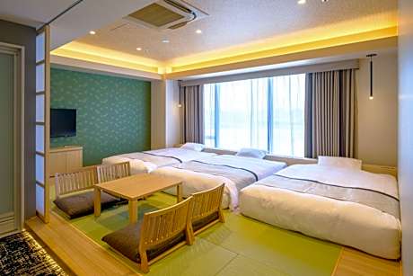 Premium Triple Room