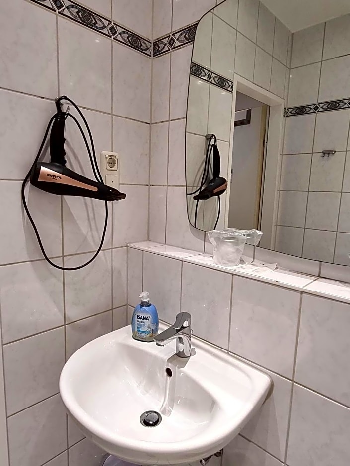 Adler Hotel Frankfurt