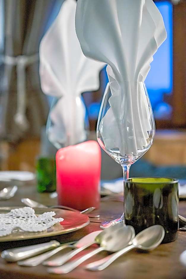 Mondschein Hotel & Chalet Ski-In Ski-Out Luxus am Arlberg