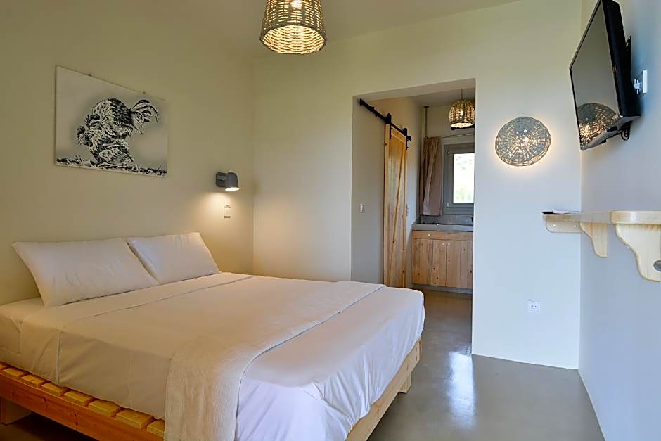 Rooster Guesthouse Rooms