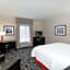 Hampton Inn By Hilton & Suites Roanoke Airport VA