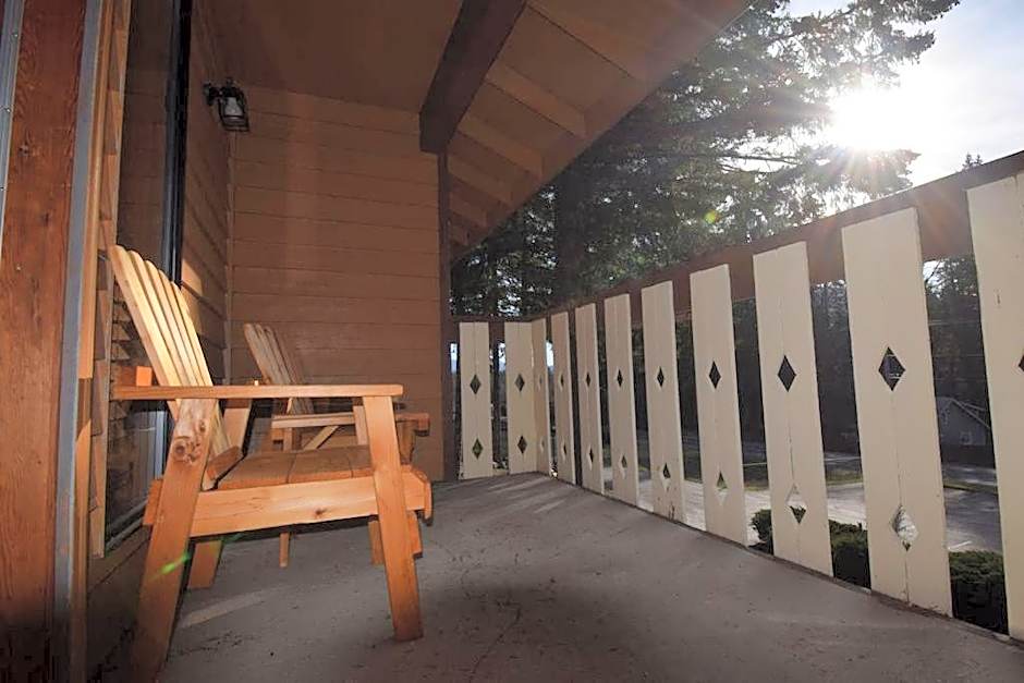 Nisqually Lodge