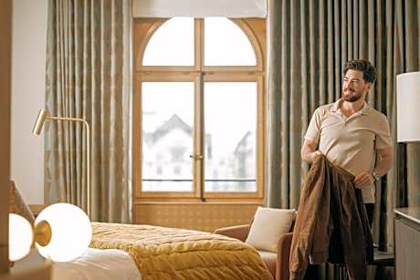 Marketplace Junior Suite