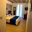 HOTEL ISLA PLANA