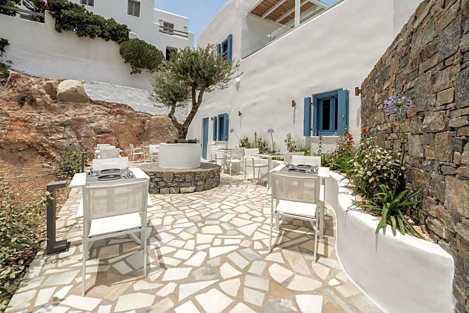 Aura Suites Paros