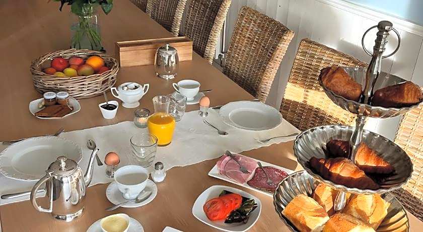 La Maison du Chevalier - Chambres et tables d'hotes - adults only