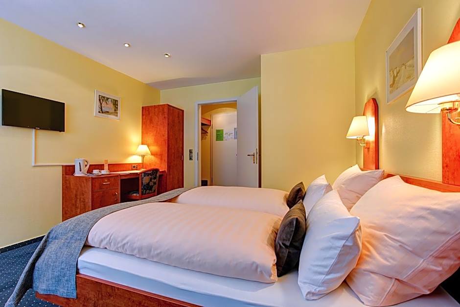 Hotel Elbinsel free parking