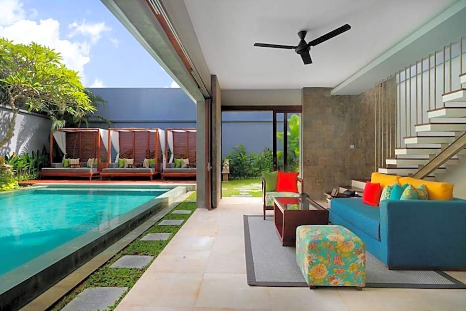 Seminyak Icon - by Karaniya Experience