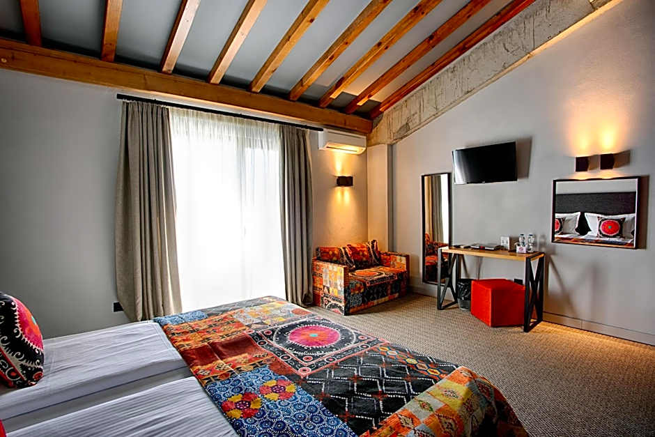 Chateau Copsa Complex