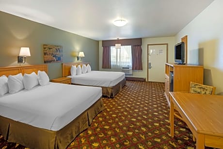 2 Queen Beds  Non-Smoking First Floor High Speed Internet Access Microwave And Refrigerator Coffee M