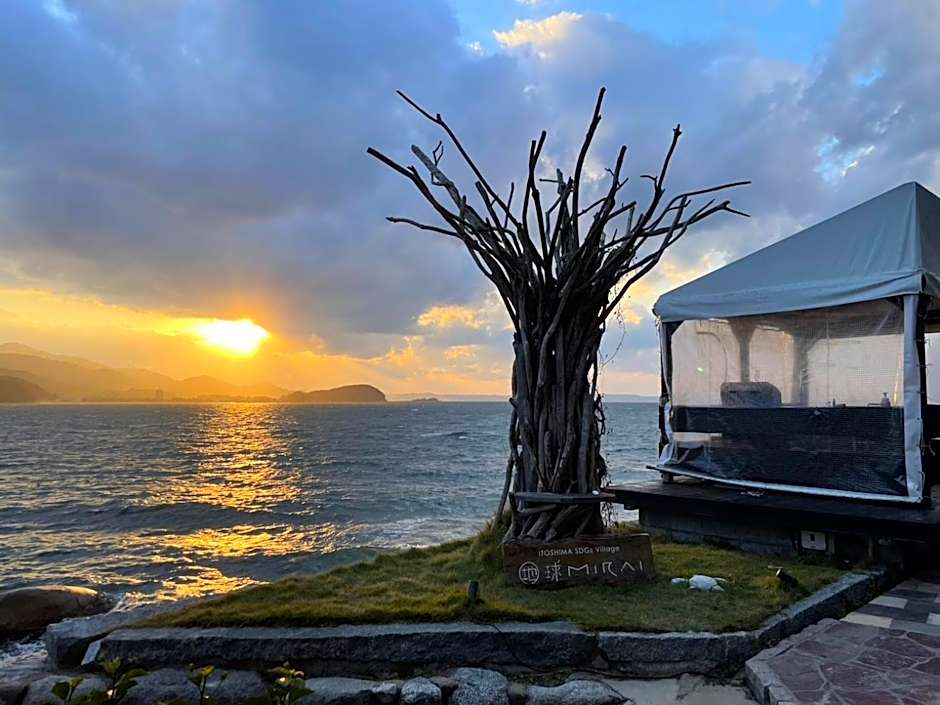 ITOSHIMA SDGs Village Chikyu MIRAI -海の大パノラマ-全室オーシャンビューのドームテント