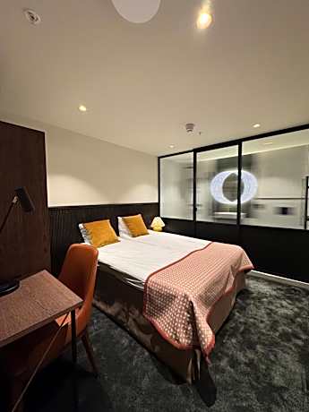 Double Room without Window