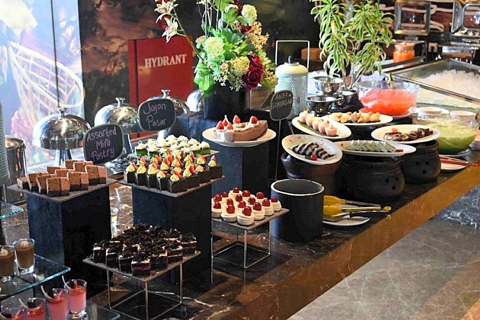 Luminor Hotel Airport Sidoarjo by WH