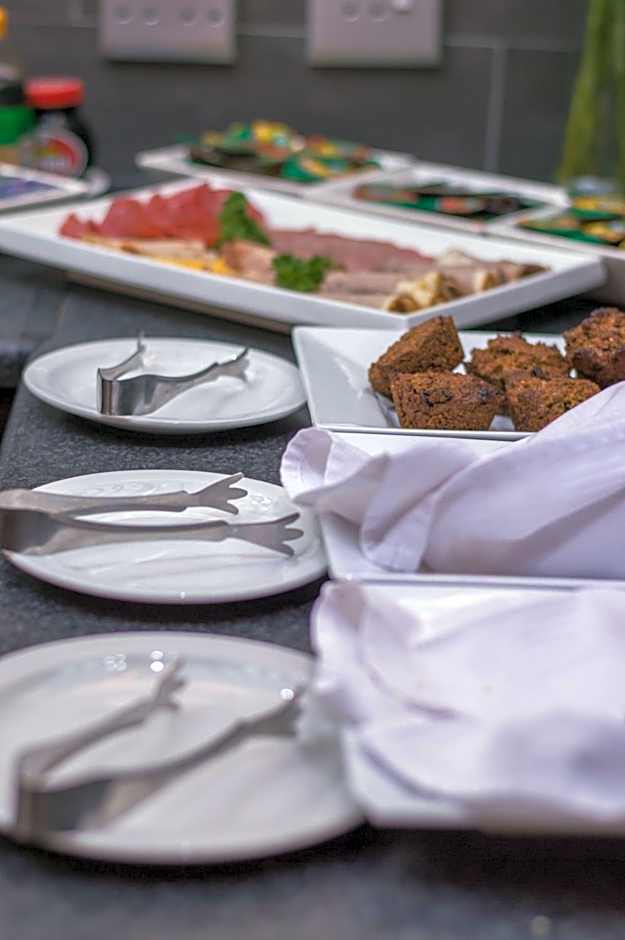 314 on Clark Guest House