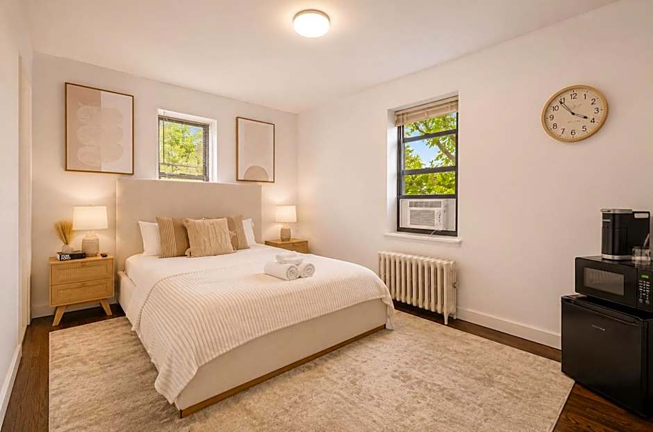 Bay Ridge ApartHotel