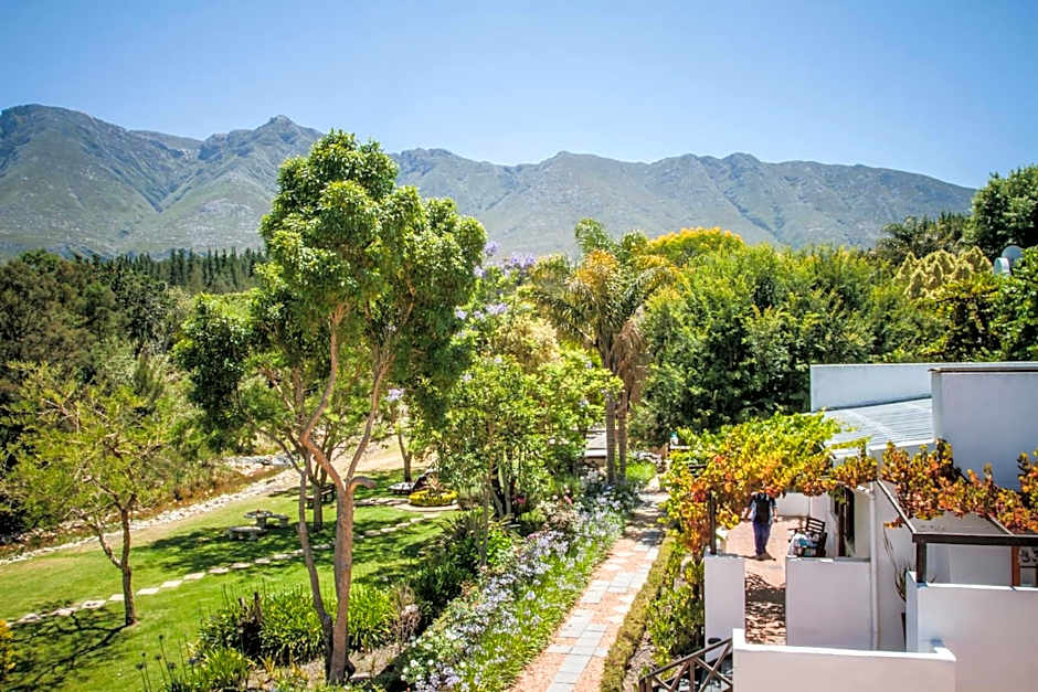 Aan de Oever Guesthouse