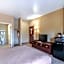 Econo Lodge Inn & Suites Middletown - Winchester South