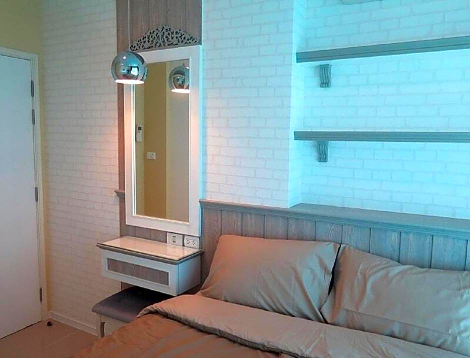 Lumpini Parkbeach Pattaya Pool View