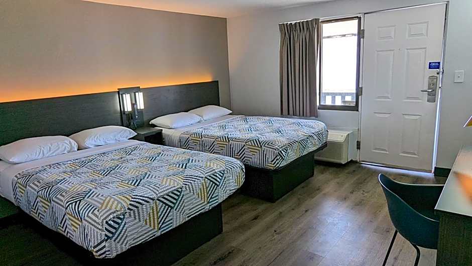 Motel 6-Leominster, MA