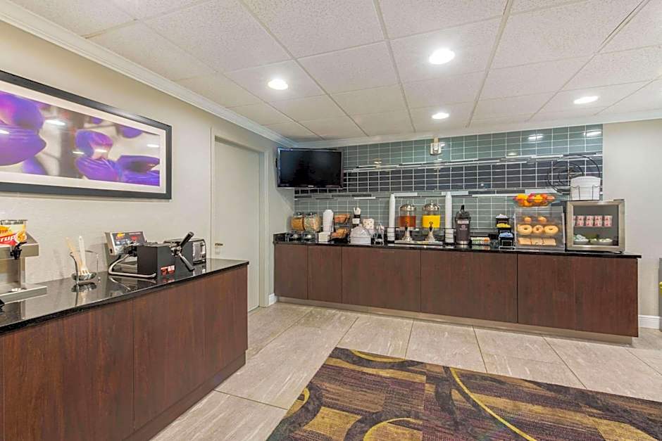 La Quinta Inn by Wyndham Ft. Lauderdale Tamarac East