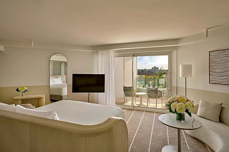 Photo 1 of 3 of Junior 1 King Bed Suite, Pool View