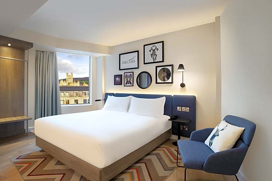 Hampton by Hilton Bath City