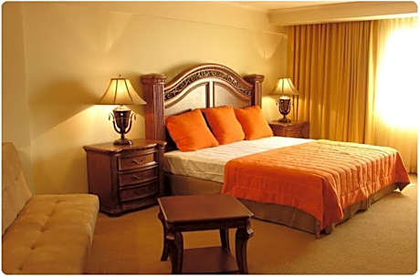 King Suite with Sofa Bed