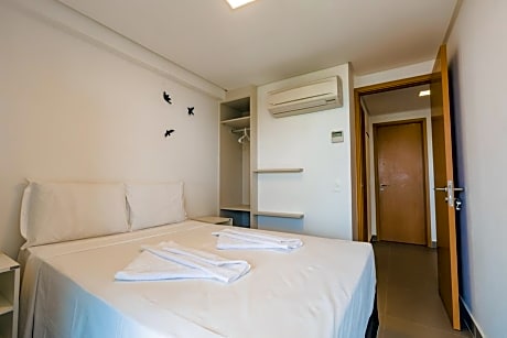 CAPACITY 2 ONE BEDROOM