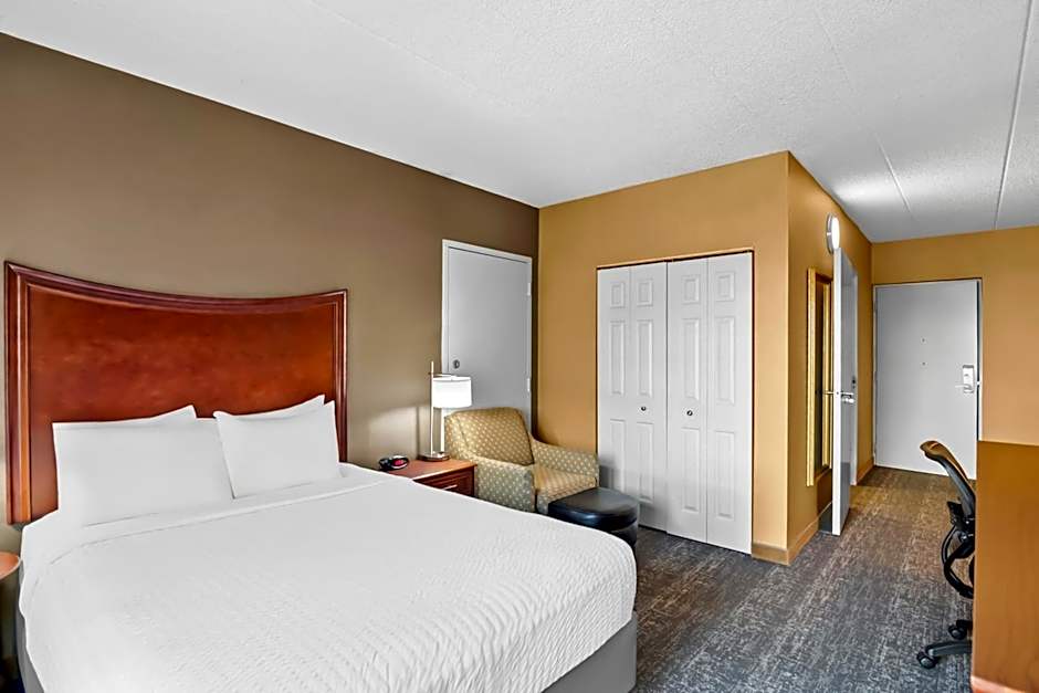 Clarion Inn North Haven - New Haven North