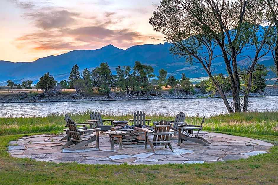 Yellowstone Valley Lodge, an Ascend Collection Hotel