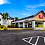 Econo Lodge Inn & Suites Chambersburg Central