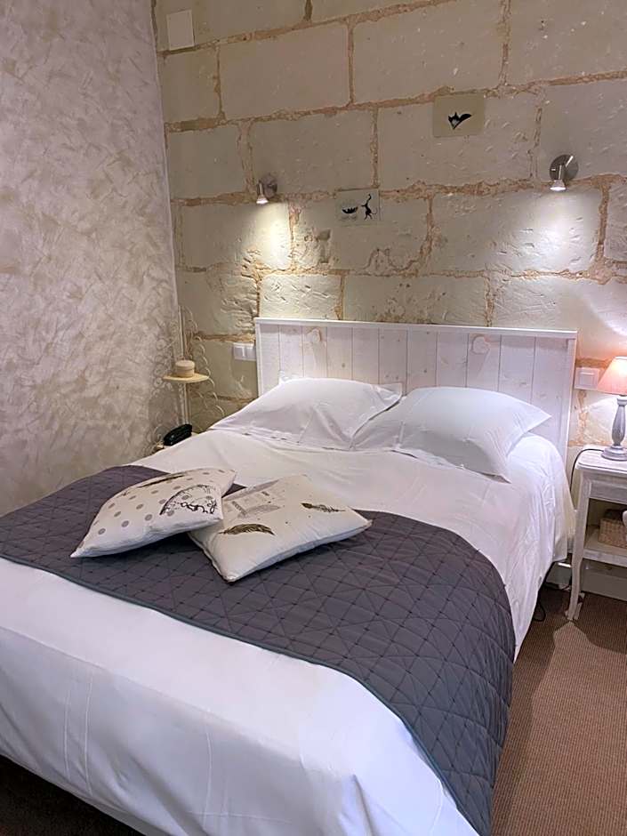 Logis Hôtel Auberge De L'ecole