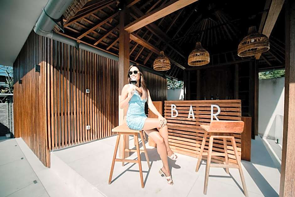 Seminyak Villa Paya paya Luxury near beach-Potato Head