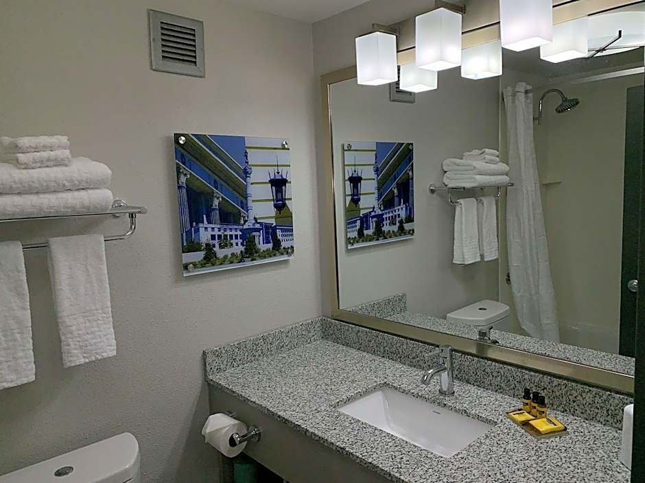 Best Western Plus Clarks Summit Scranton