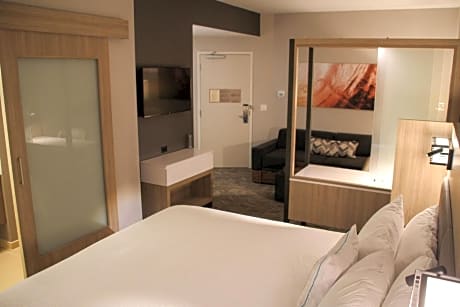 King Suite with Sofa Bed