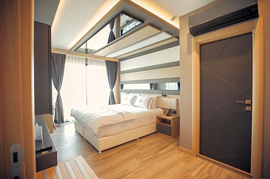 Burhaniye Marina Boutique Hotel