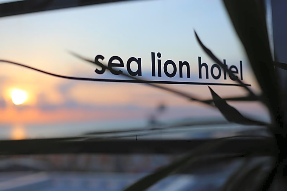 Sea Lion Hotel